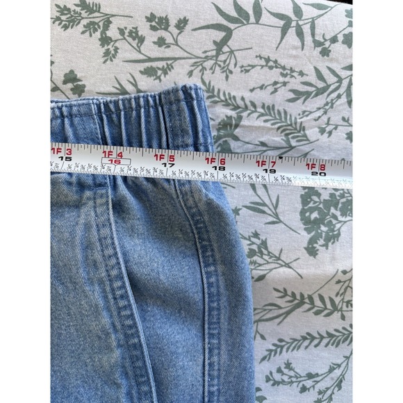 Eddie Bauer Mens Large Cotton Denim Shorts Elastic Waist Casual Blue Outdoor - Picture 7 of 9